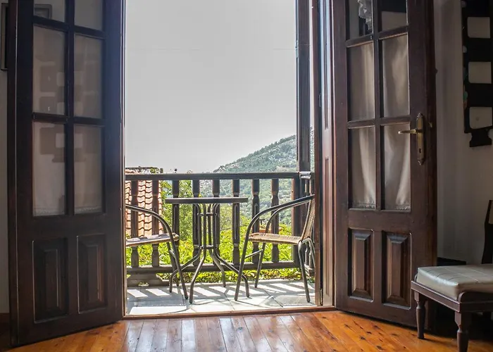 Thasos Stone * Maries (Thasos)